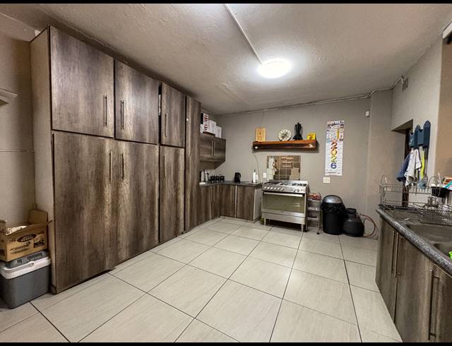 5 BEDROOM HOUSE FOR SALE IN BRAKPAN CENTRAL